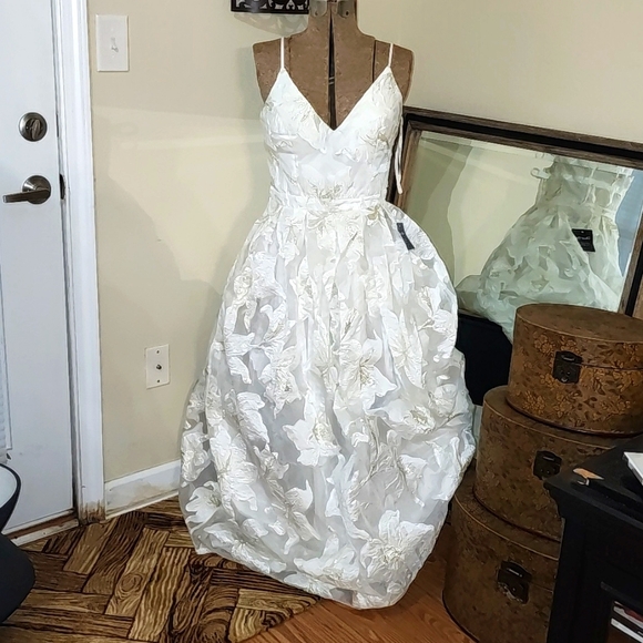 Soieblu formal dress, sz. Large. NWT - Picture 1 of 13
